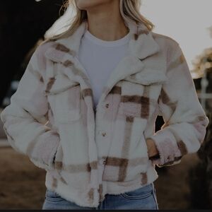 Dixxon Cropped Sherpa Shacket Dusty Rose Sz XS NWOT